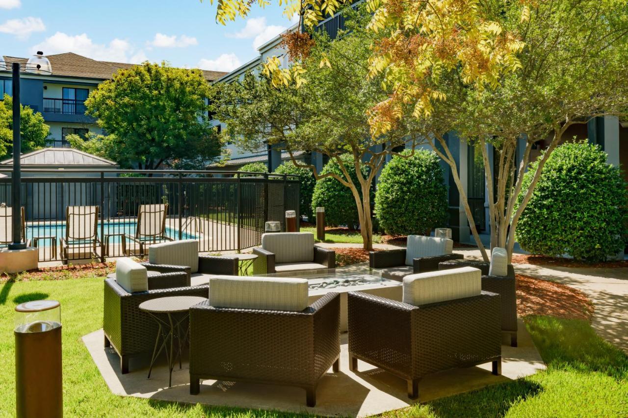 Courtyard By Marriott Dallas Lewisville Buitenkant foto