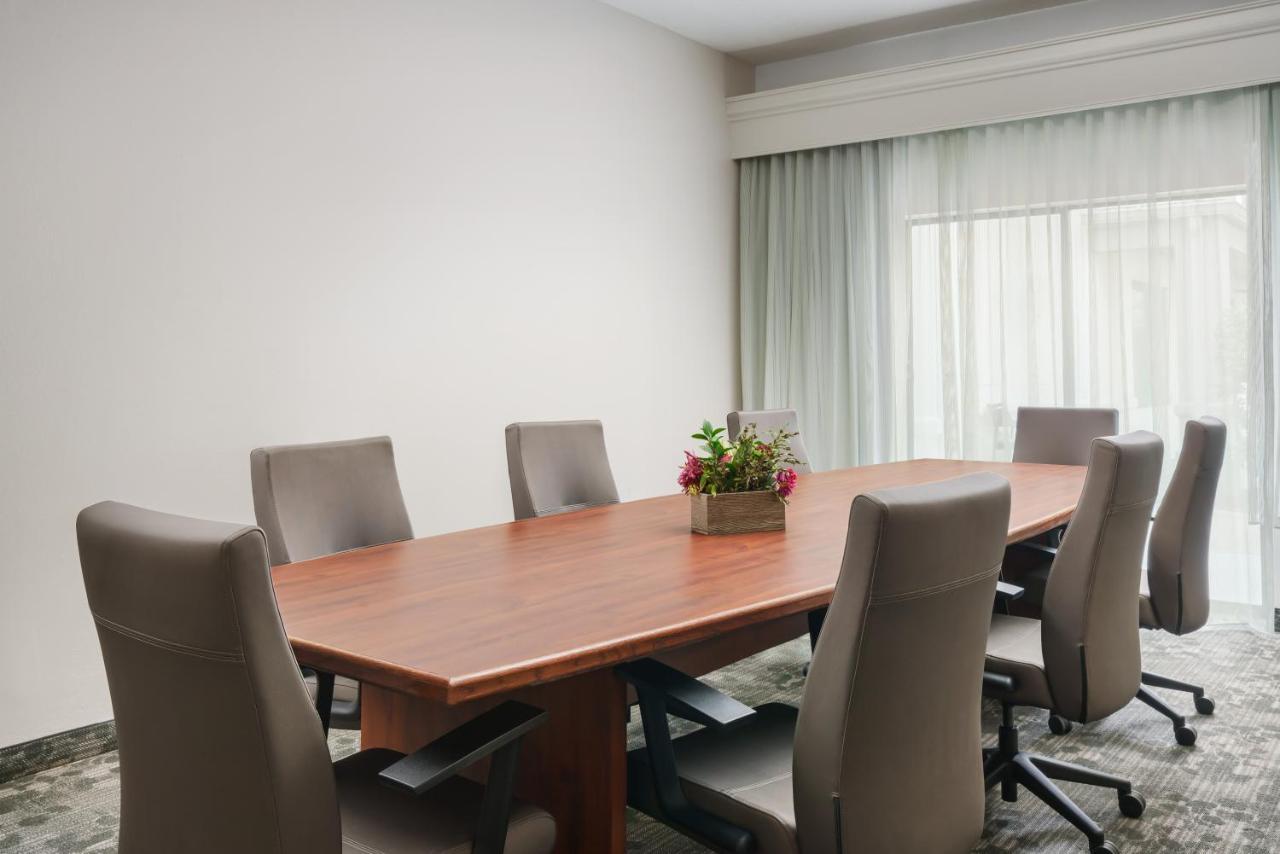 Courtyard By Marriott Dallas Lewisville Buitenkant foto