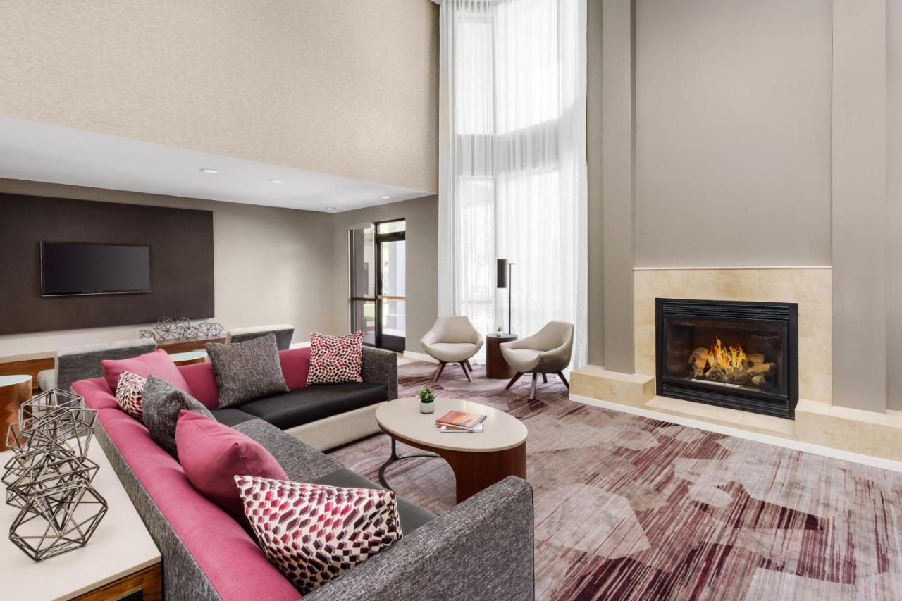Courtyard By Marriott Dallas Lewisville Buitenkant foto