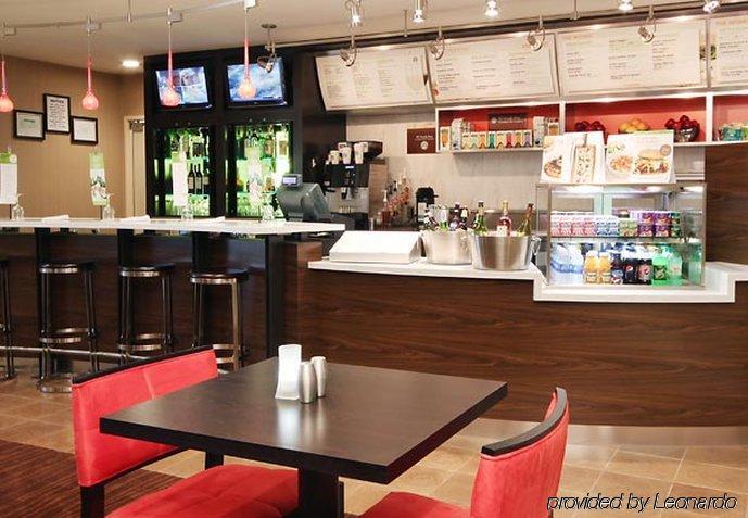 Courtyard By Marriott Dallas Lewisville Restaurant foto